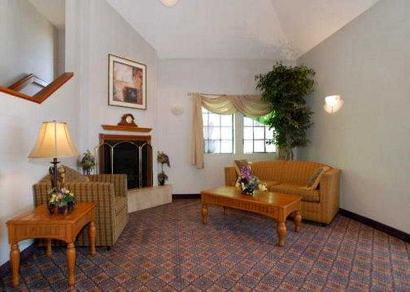 Baymont By Wyndham Fort Wayne Kültér fotó